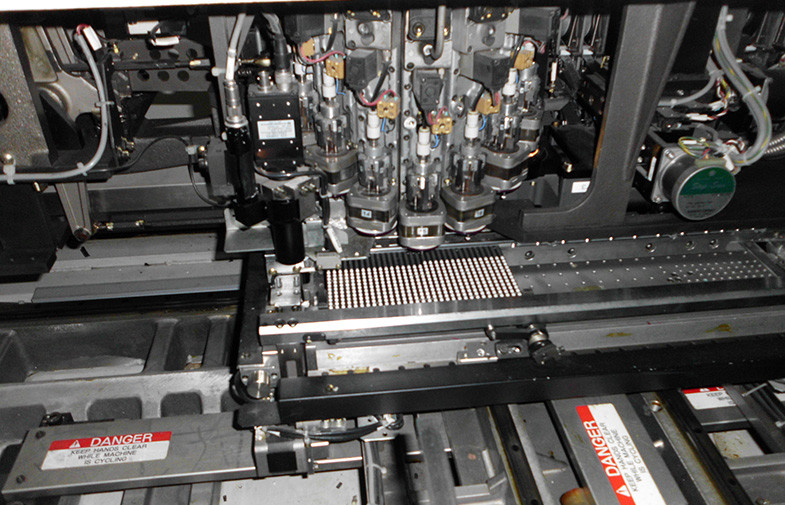 SHENZHEN YUCHIP LIGHTING CO., LTD ligne de production du fabricant