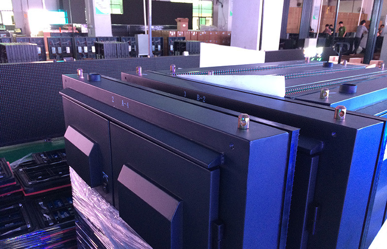 SHENZHEN YUCHIP LIGHTING CO., LTD ligne de production du fabricant